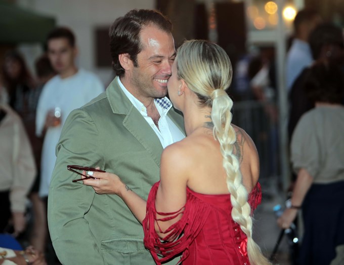 Read more about the article Amor à prova de desafios: Luciana Abreu anuncia noivado e casamento com João Moura Caetano